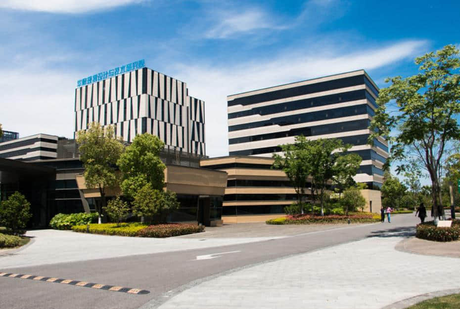 معلومات عنا